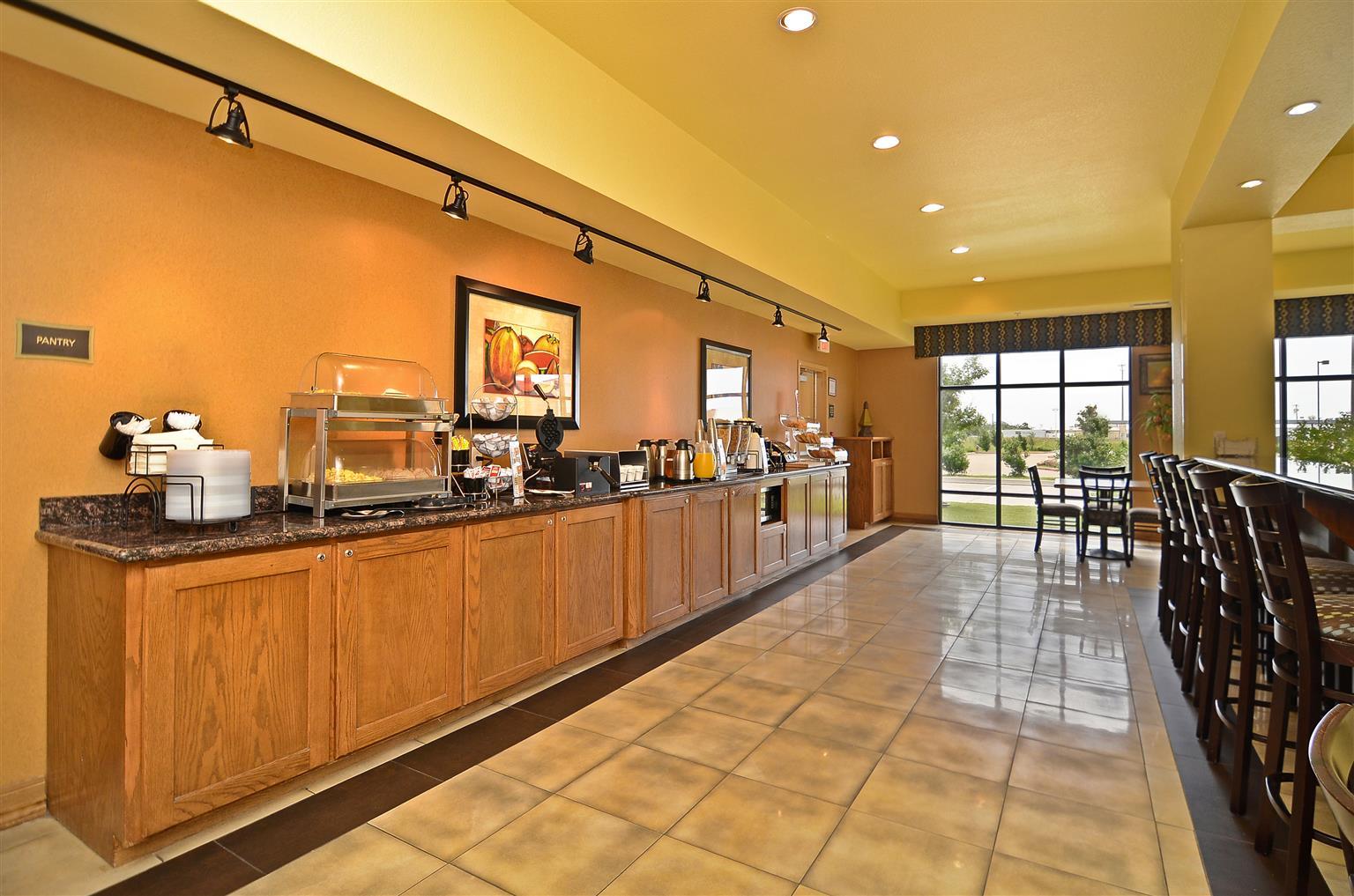 Best Western Plus Christopher Inn And Suites Forney Εξωτερικό φωτογραφία